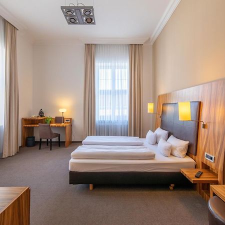 Herzogshof - Boutique-Hotel Am Dom Regensburg Ngoại thất bức ảnh