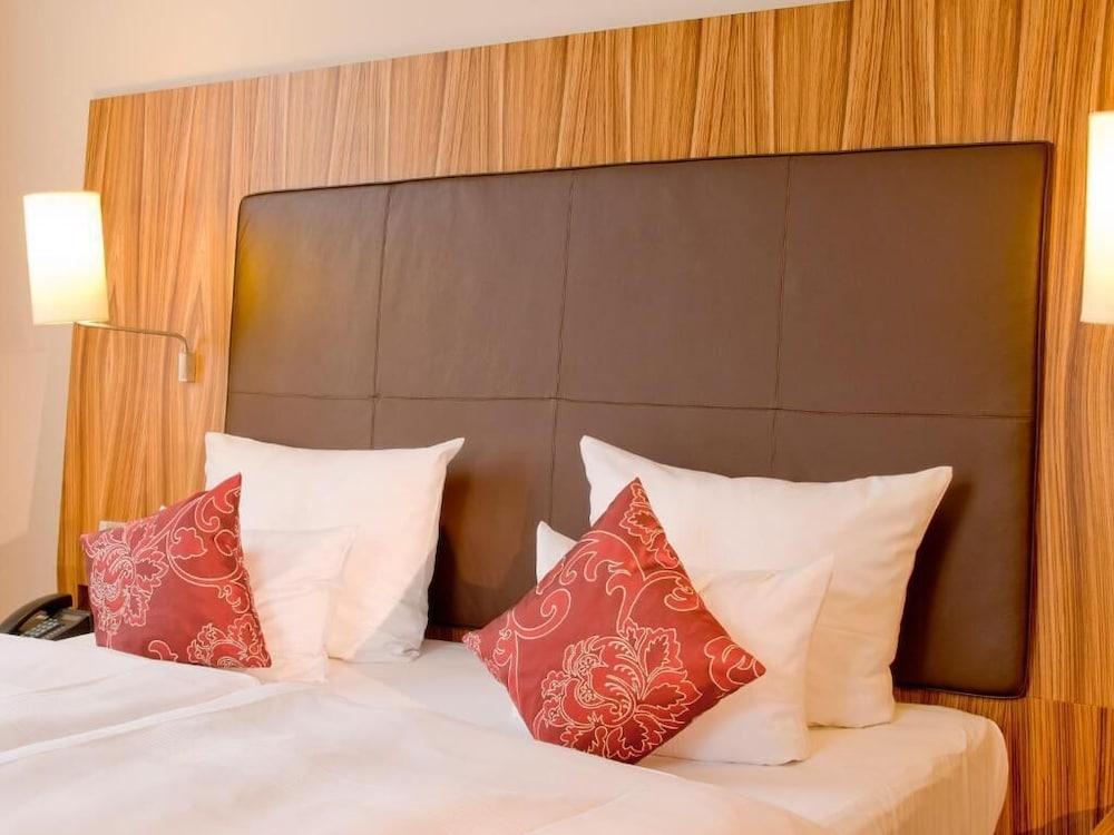 Herzogshof - Boutique-Hotel Am Dom Regensburg Ngoại thất bức ảnh
