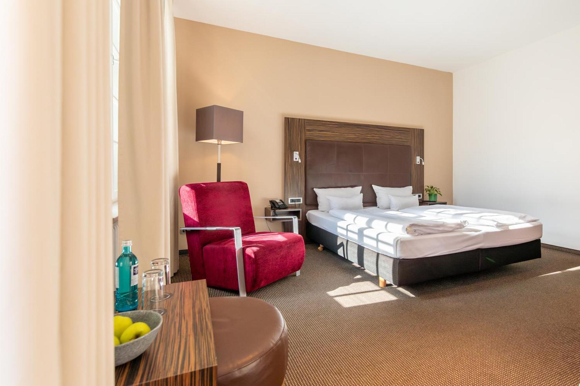 Herzogshof - Boutique-Hotel Am Dom Regensburg Ngoại thất bức ảnh