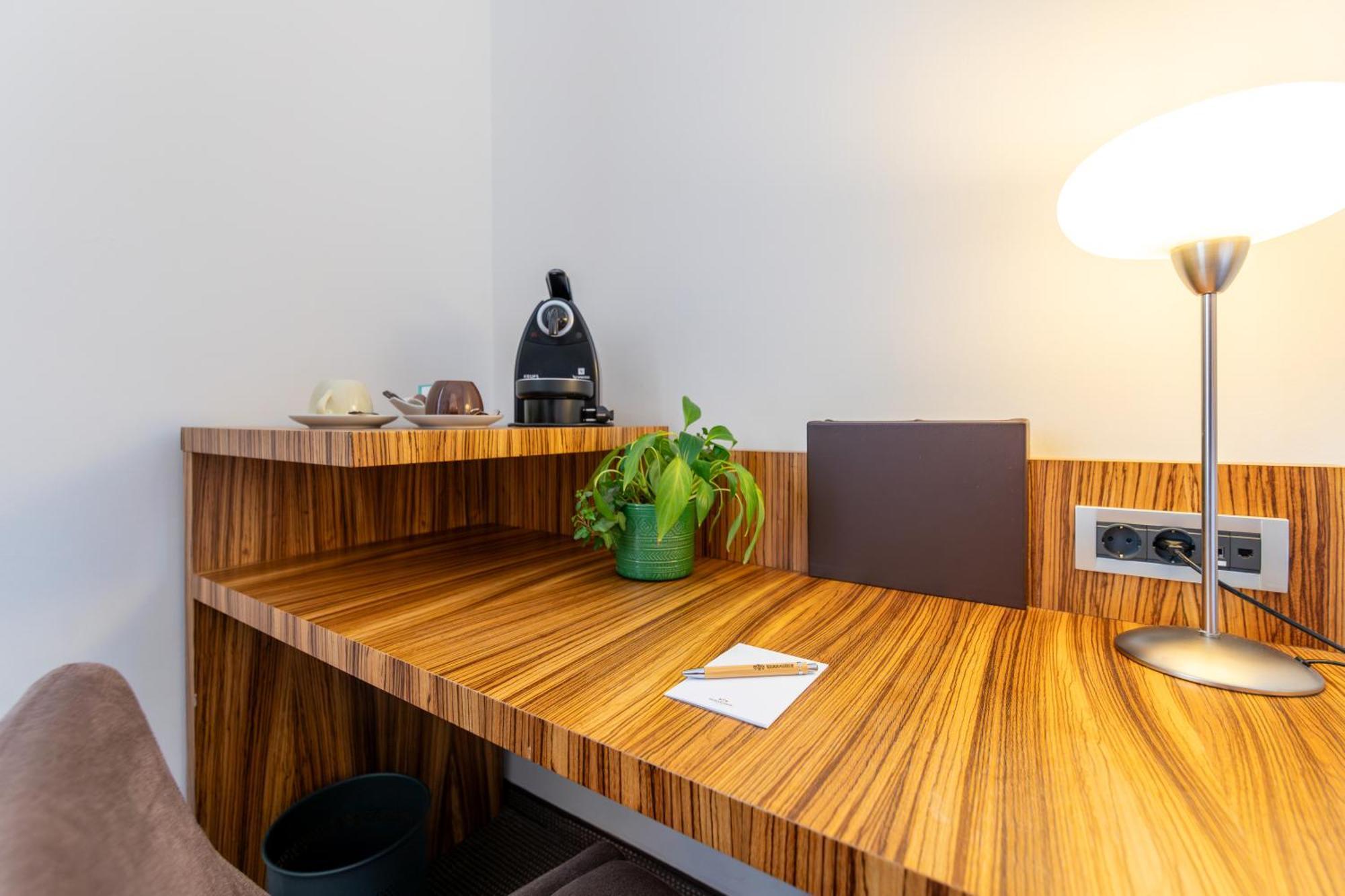 Herzogshof - Boutique-Hotel Am Dom Regensburg Ngoại thất bức ảnh